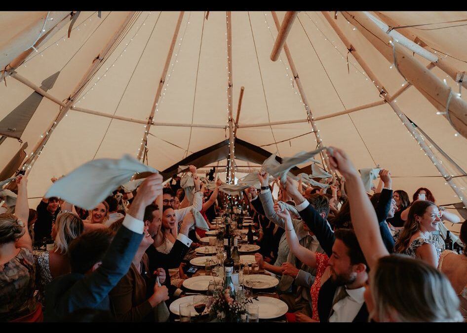 How to plan a tipi wedding in under 6 months